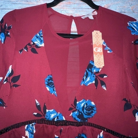 NWT Gianni Bini Boho Romper Size S Burgundy Blue Sheer Romantic Bell Sleeves - Picture 12 of 13